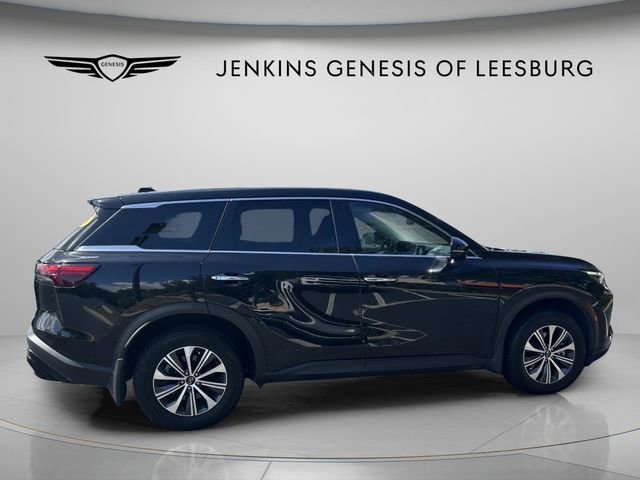 Used 2023 INFINITI QX60 Pure FWD image 2