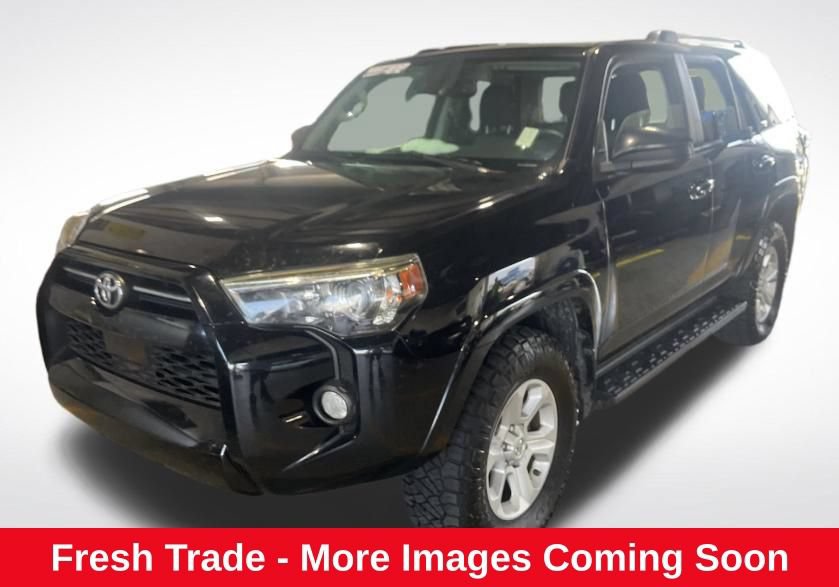Used 2020 Toyota 4Runner SR5 AWD/4WD image 1