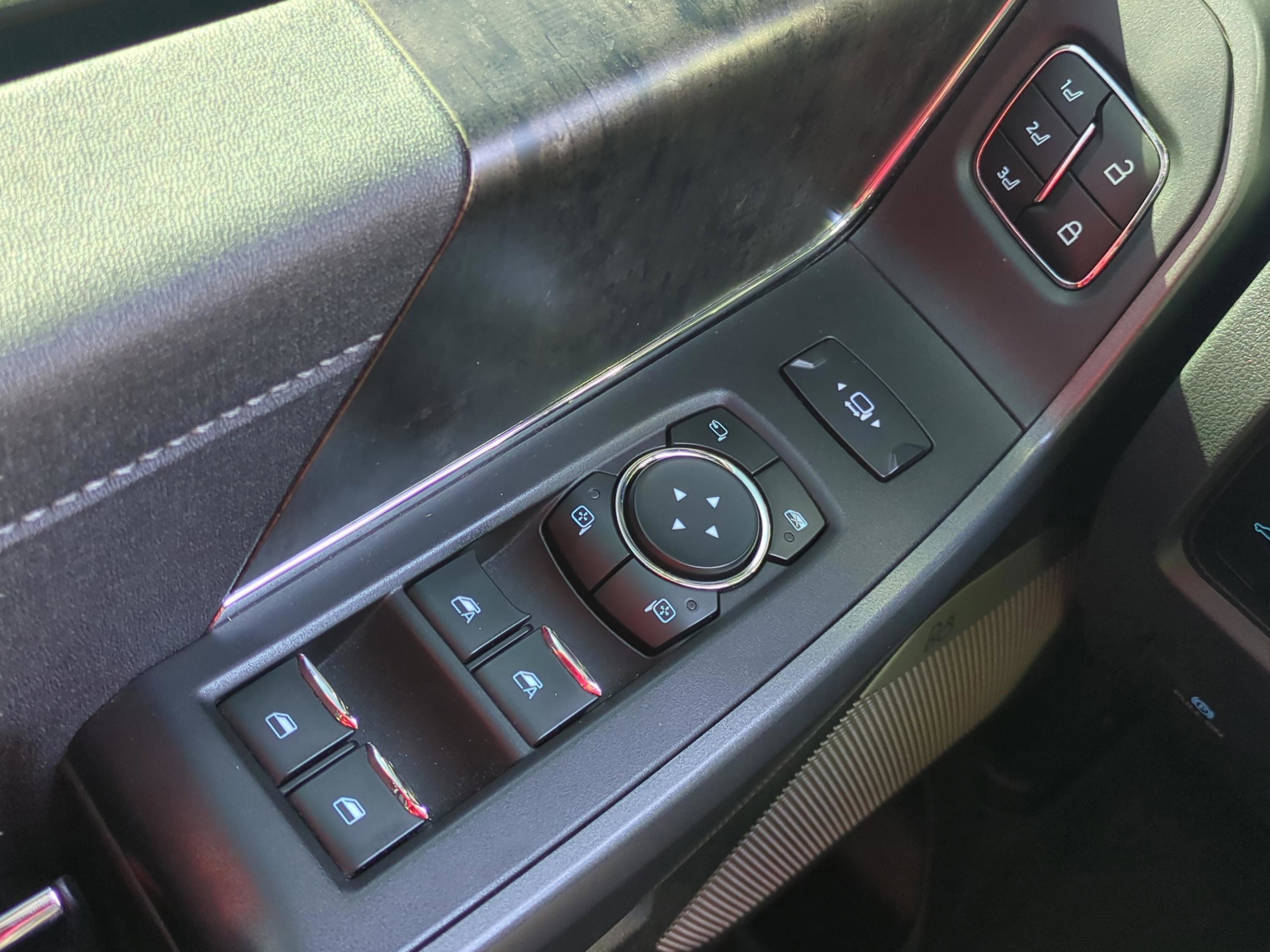 Used 2023 Ford F450 Lariat w/ Lariat Ultimate Package image 21