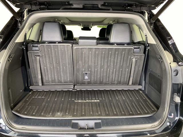 Used 2021 Toyota Highlander Platinum AWD/4WD image 8