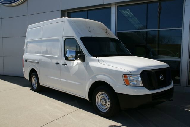 Used 2018 Nissan NV 2500 S image 7