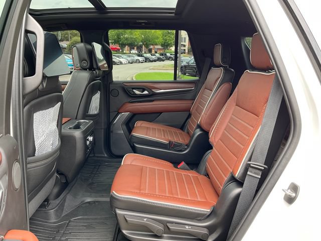 Used 2023 GMC Yukon Denali Ultimate AWD/4WD image 25