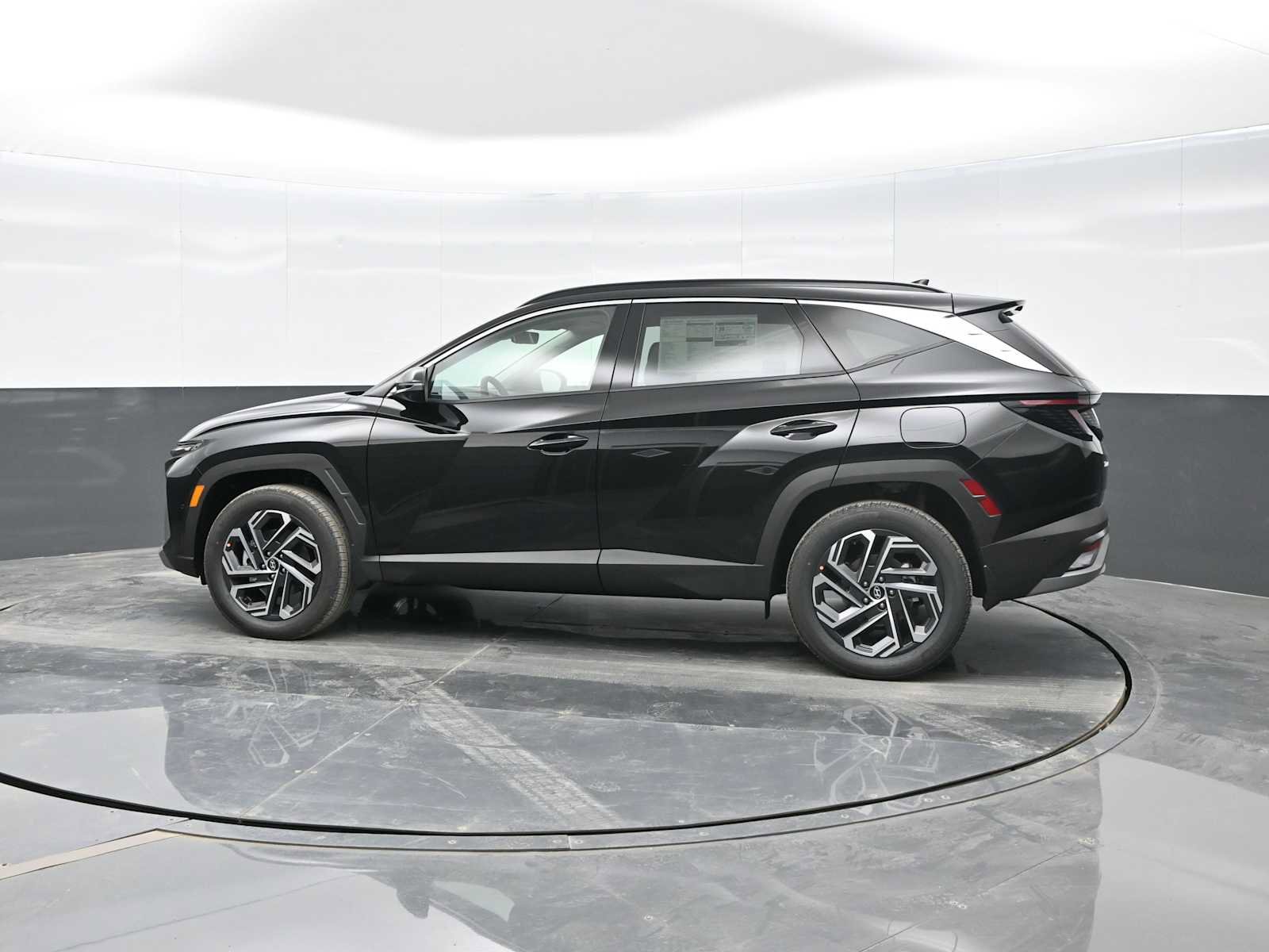 New 2026 Hyundai Tucson Limited image 5