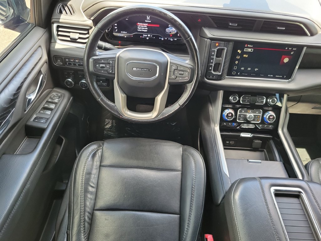 Used 2022 GMC Yukon Denali w/ Denali Premium Package AWD/4WD image 19