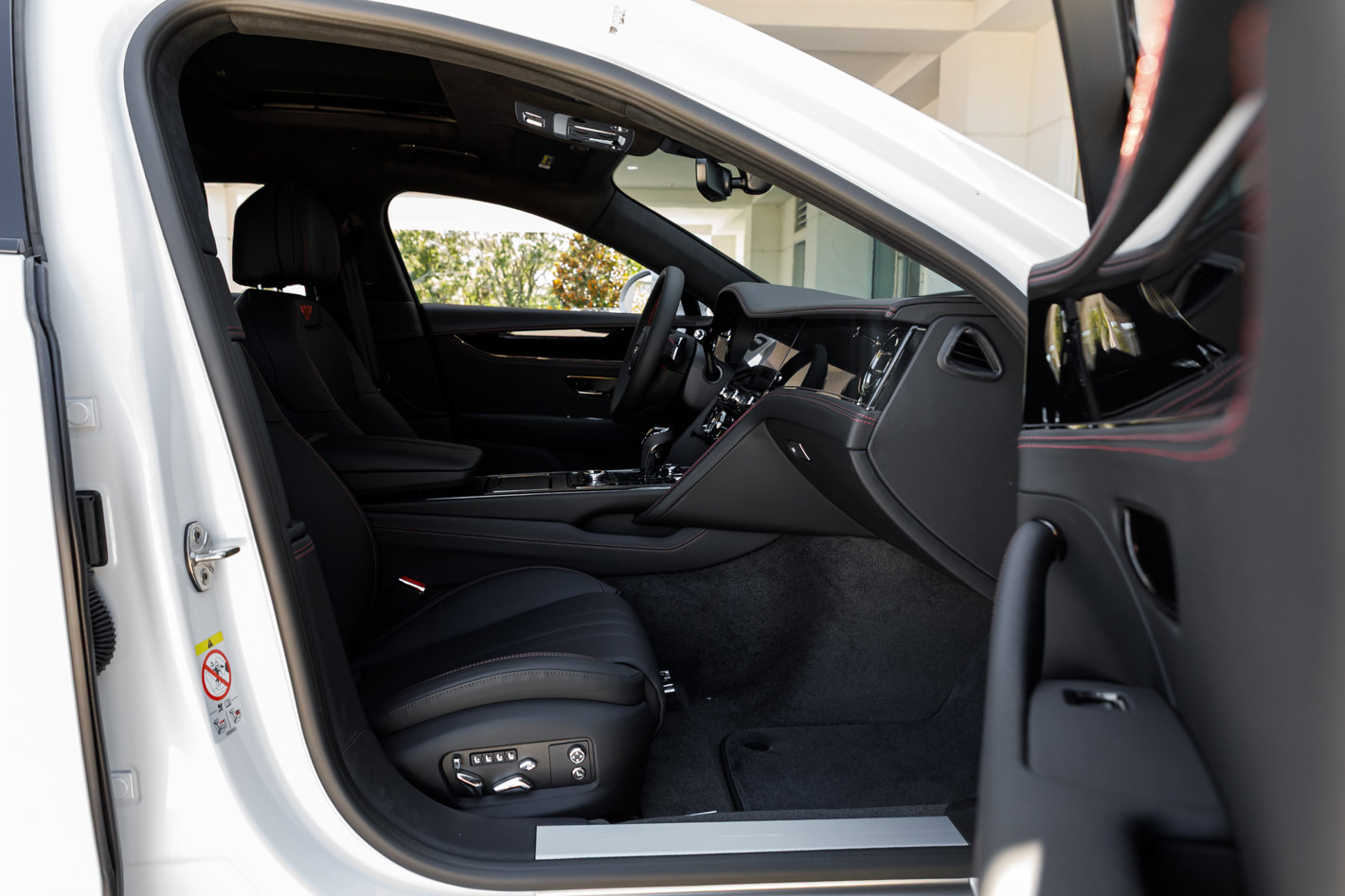 New 2026 Bentley Flying Spur Plug-In Hybrid image 26