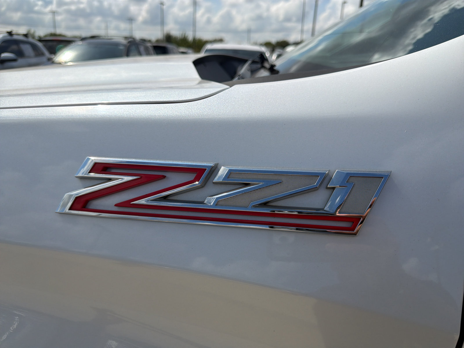 Used 2019 Chevrolet Silverado 1500 LTZ AWD/4WD image 22