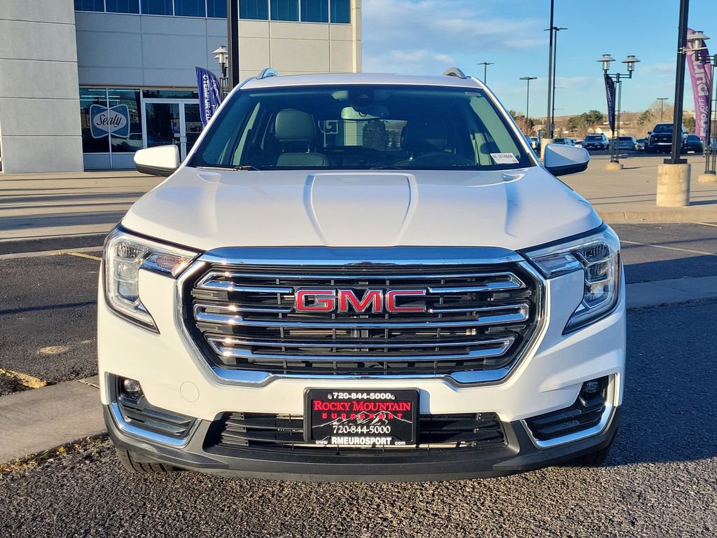 Used 2022 GMC Terrain SLT image 10