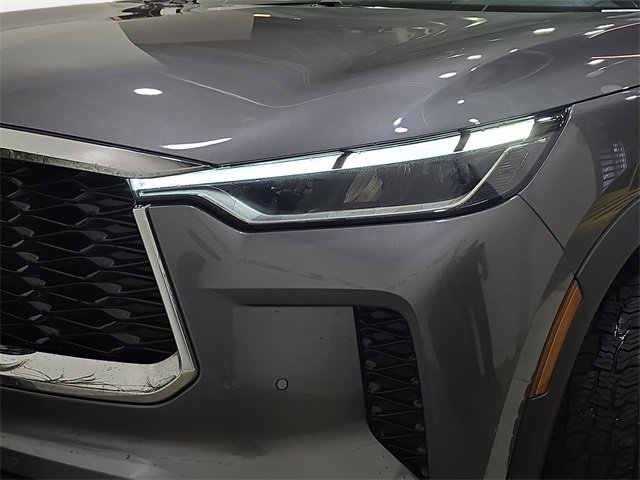 Used 2022 INFINITI QX60 Sensory w/ Cargo Package image 31