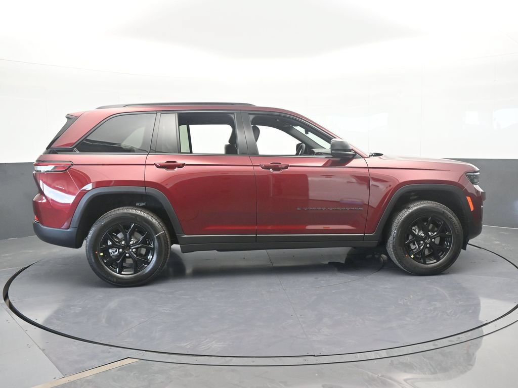 New 2025 Jeep Grand Cherokee 4WD image 7