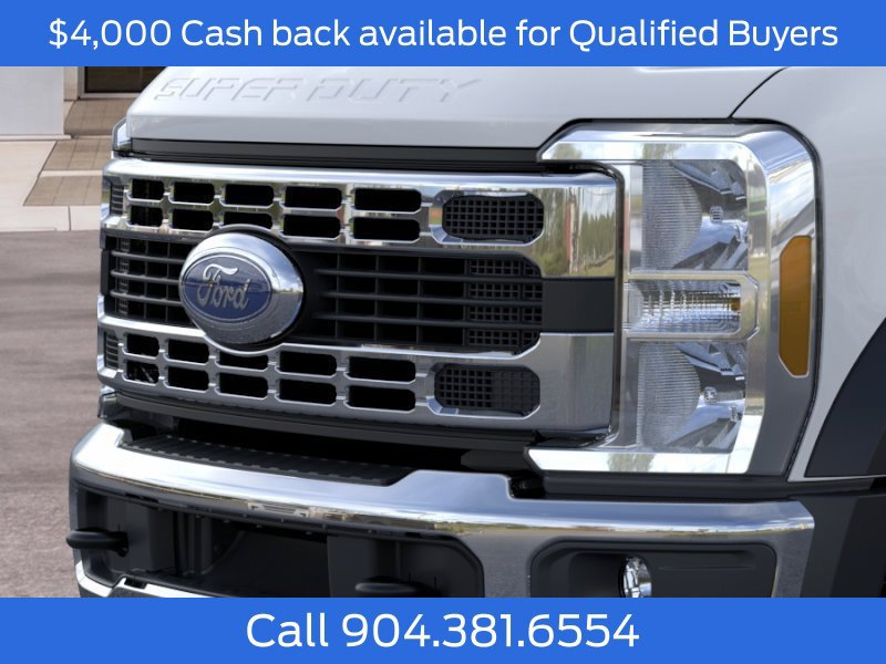 New 2026 Ford F550 4x4 Crew Cab image 17