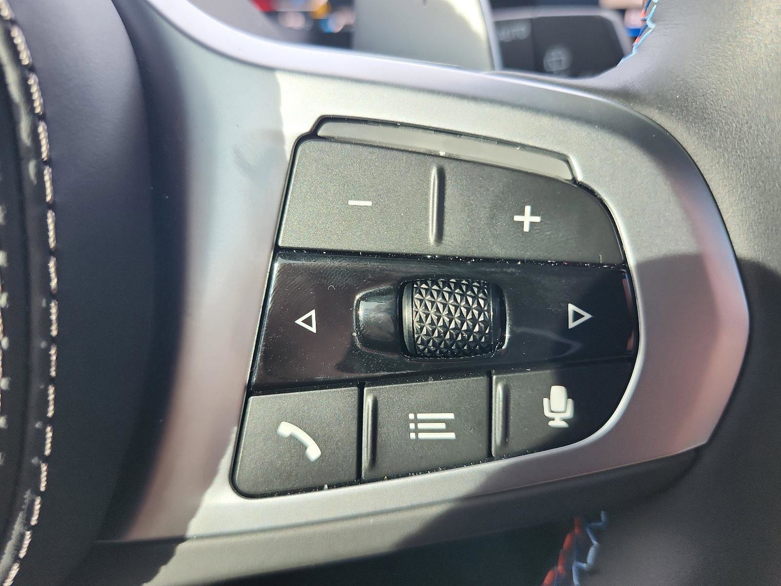 Used 2025 BMW X5 M60i image 24