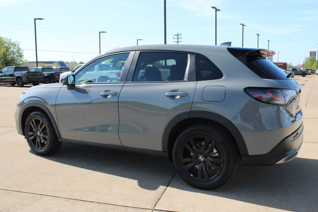Used 2026 Honda HR-V Sport image 14