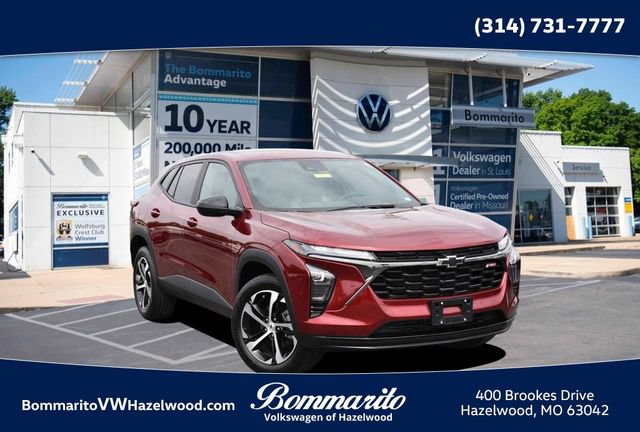 Used 2025 Chevrolet Trax RS w/ Driver Confidence Package