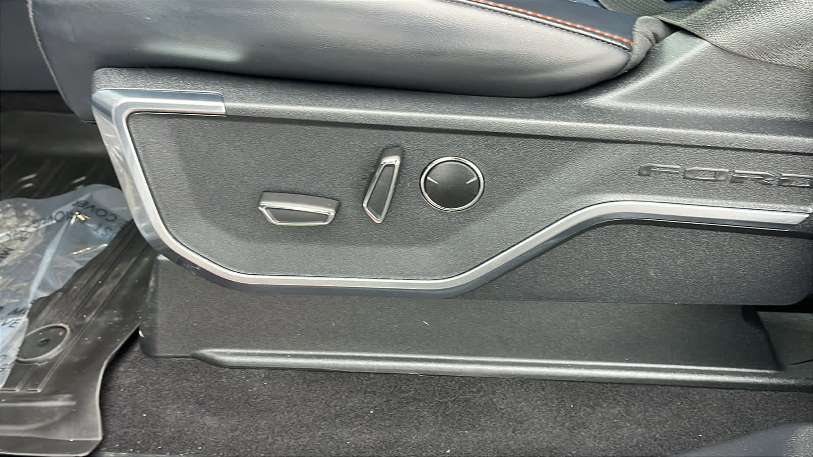 Used 2023 Ford F150 Raptor w/ Blue Interior Package image 21