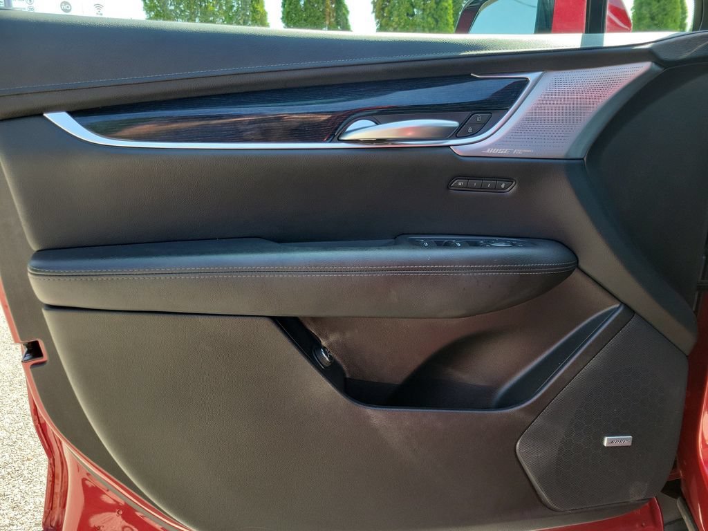 Used 2021 Cadillac XT5 Premium Luxury AWD/4WD image 18
