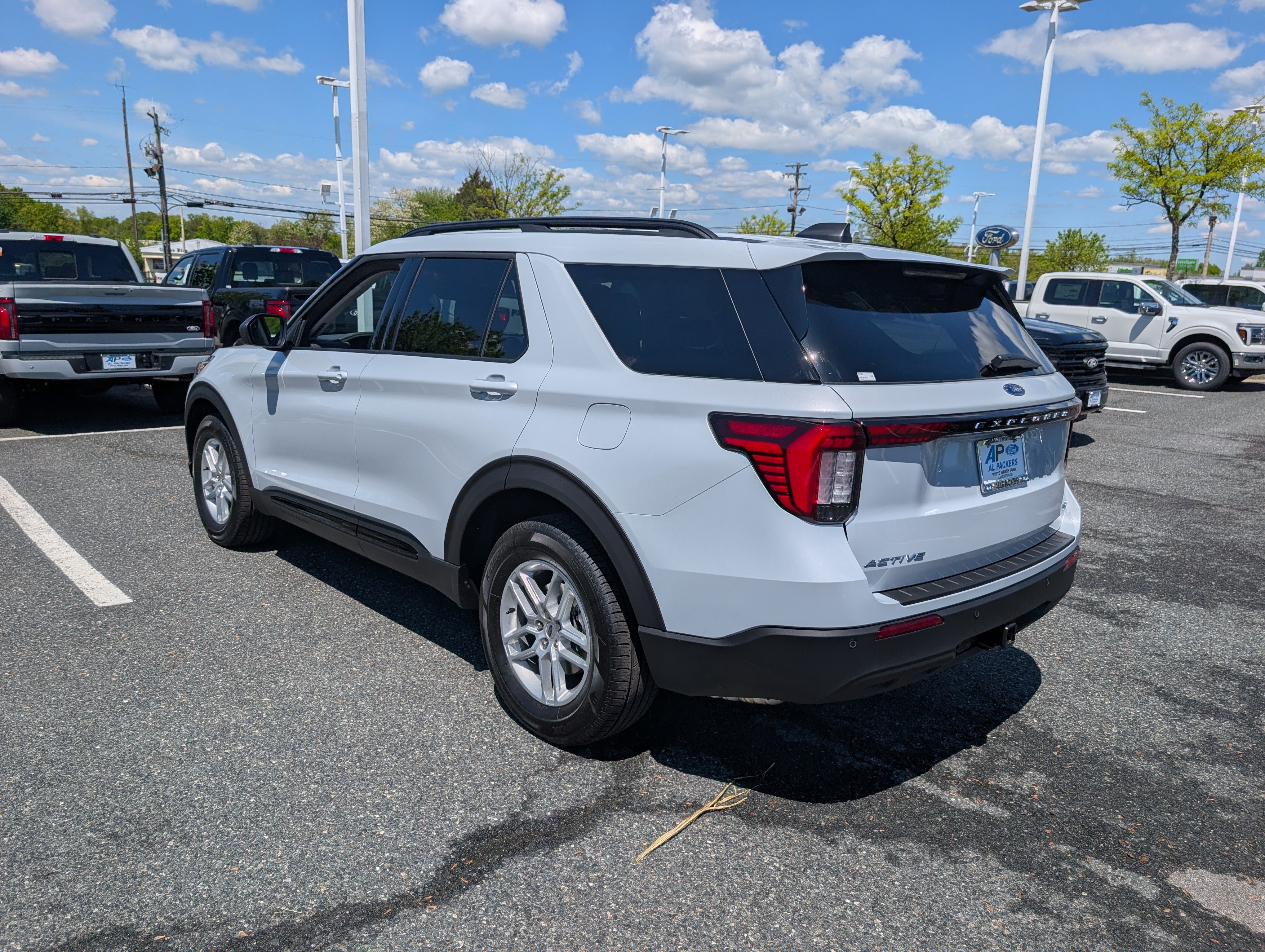 New 2026 Ford Explorer Active AWD/4WD image 3