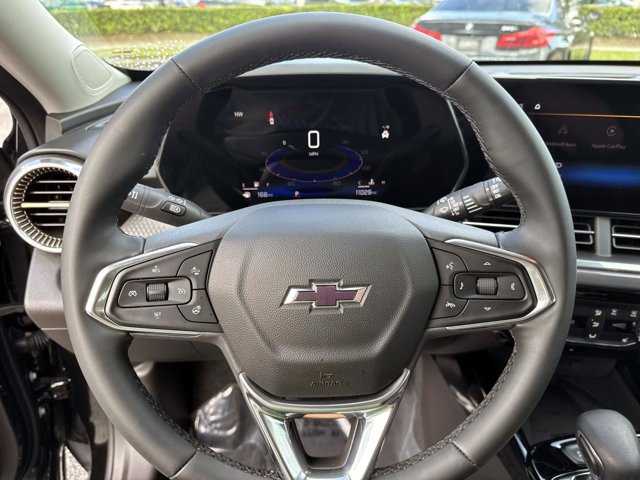 Used 2025 Chevrolet Trax ACTIV w/ Sunroof Package image 24