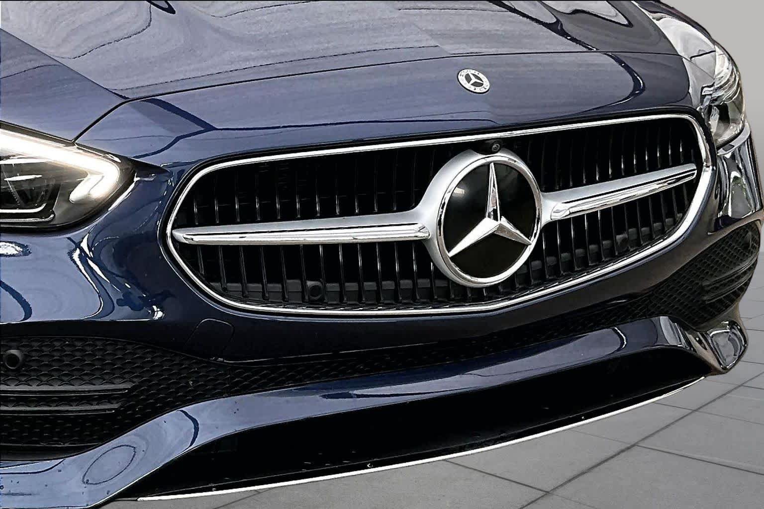Certified 2025 Mercedes-Benz C 300 4MATIC Sedan image 30