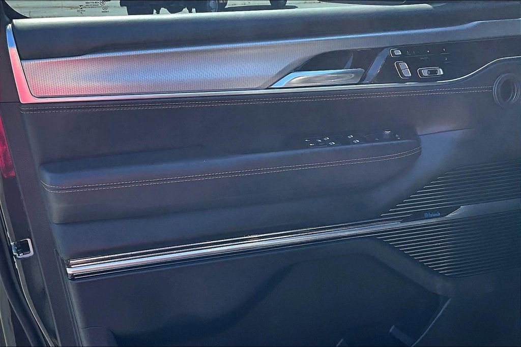 Used 2023 Jeep Grand Wagoneer L Series III image 23