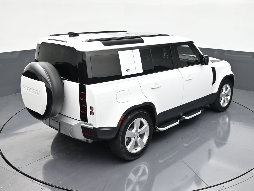 Used 2024 Land Rover Defender 110 S AWD/4WD image 17