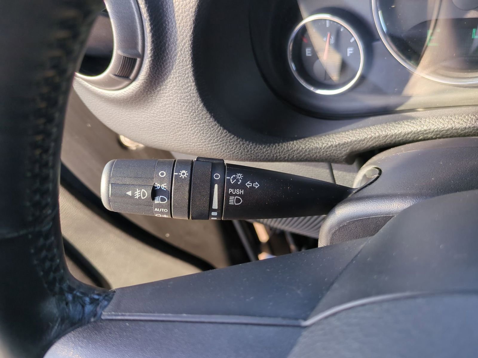 Used 2012 Jeep Wrangler Unlimited Sport image 31