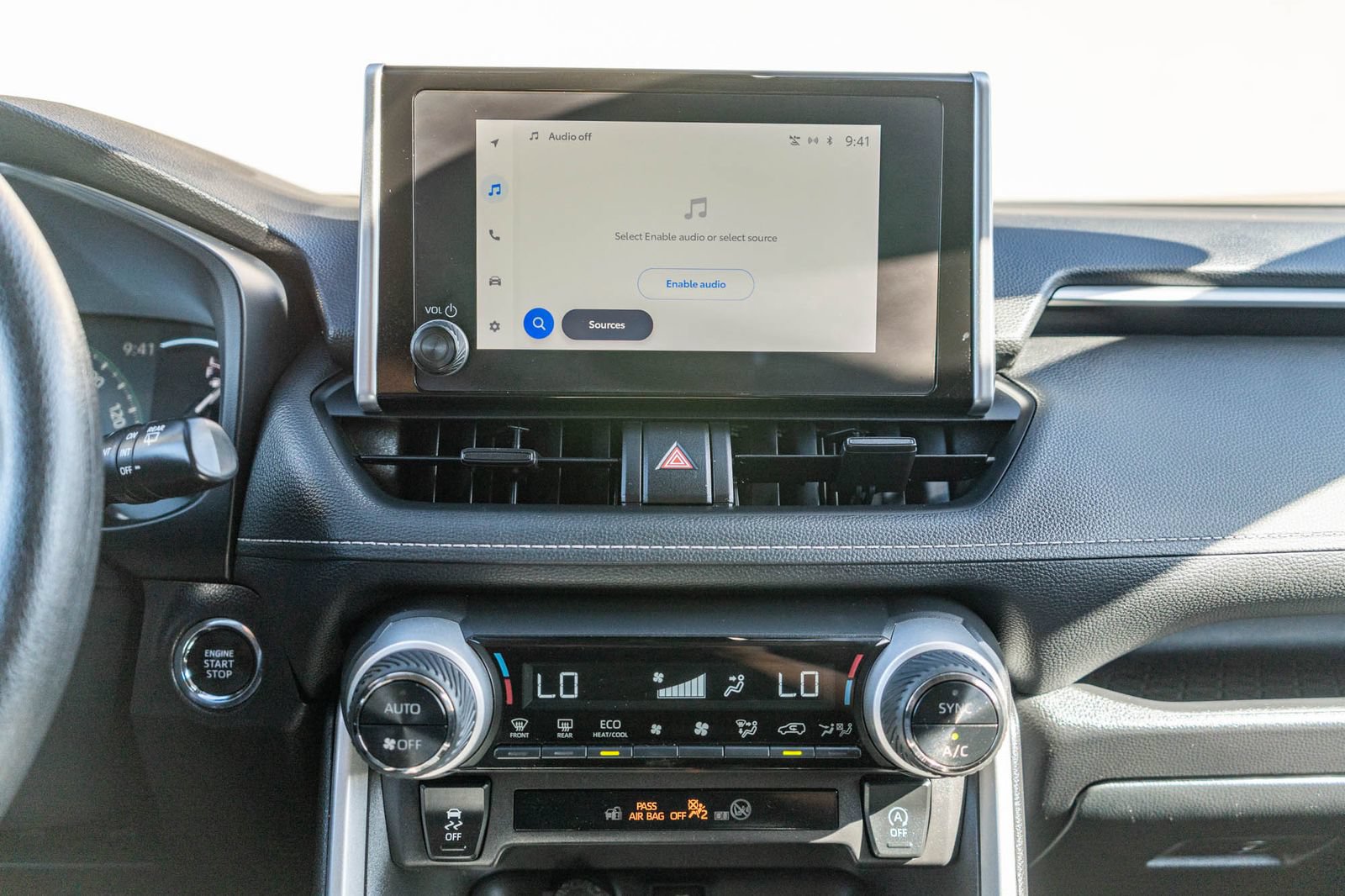 Certified 2025 Toyota RAV4 XLE FWD image 26