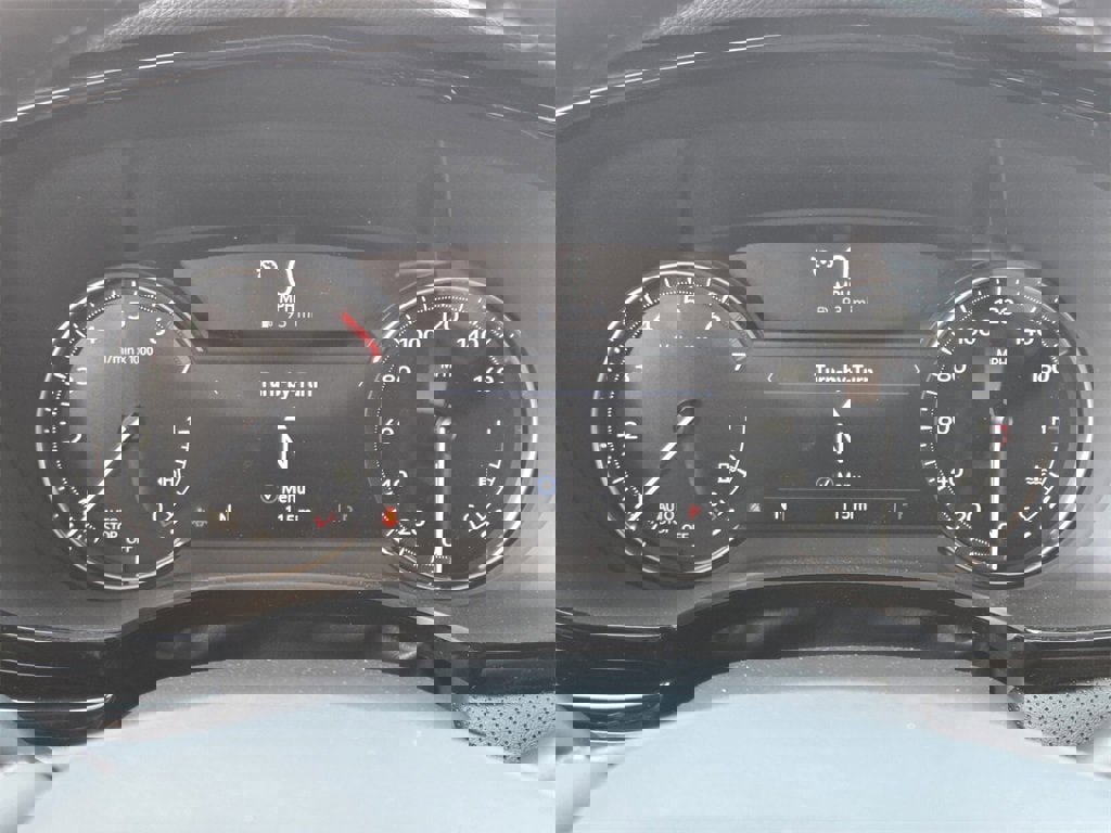 New 2025 Cadillac XT6 Luxury image 29