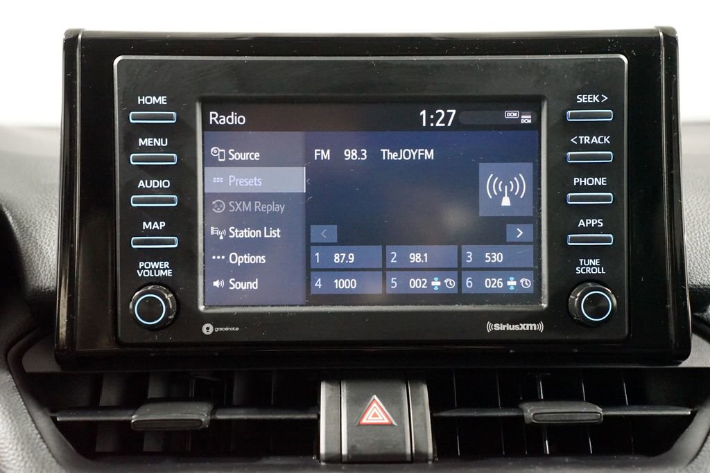 Used 2022 Toyota RAV4 LE image 17