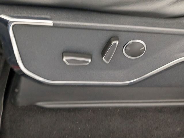 Used 2023 Ford F150 Lariat w/ Equipment Group 502A High image 14