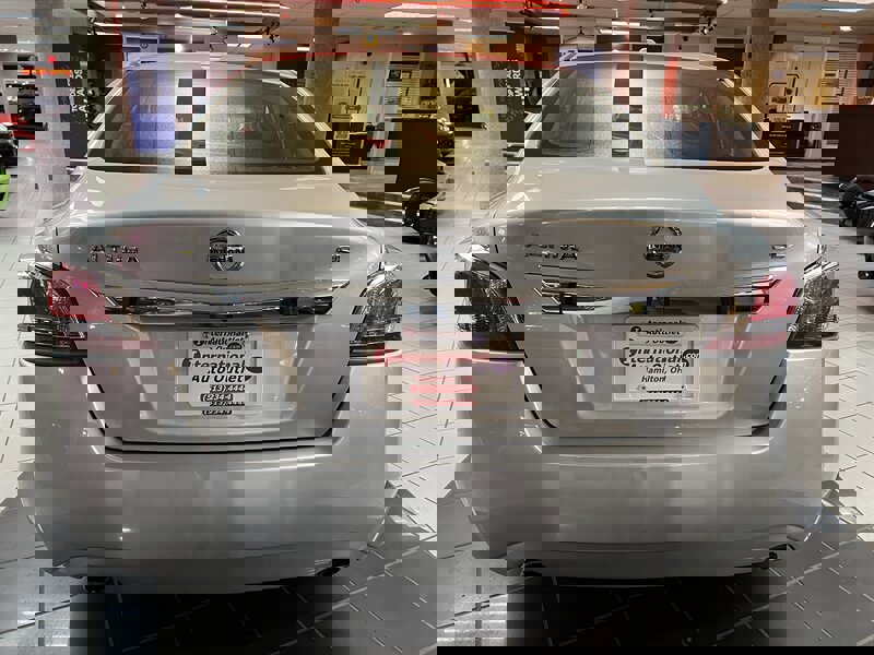 Used 2015 Nissan Altima 2.5 SL w/ Technology Package image 8