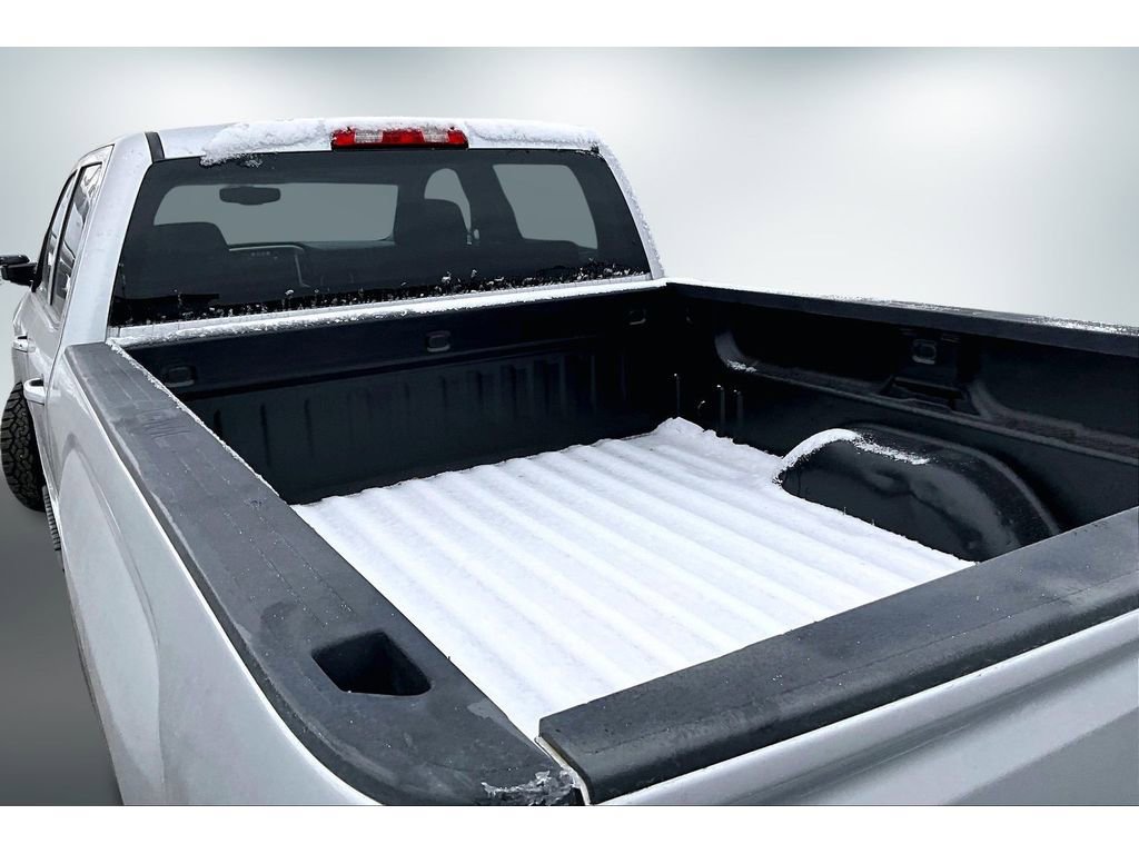 Used 2017 GMC Sierra 3500 SLE image 7