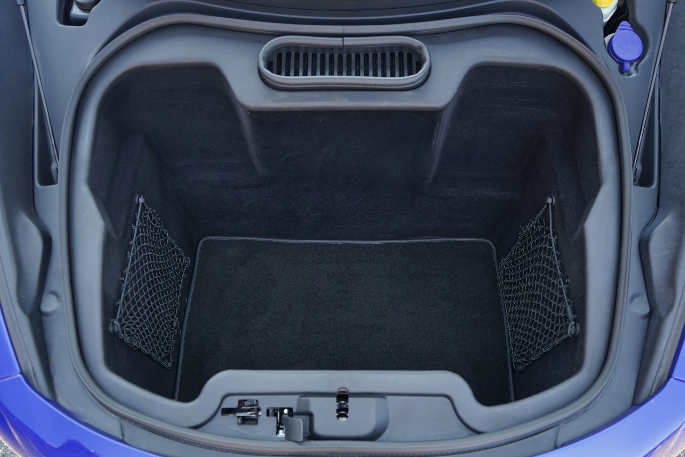 Used 2015 McLaren 650S Spider image 14