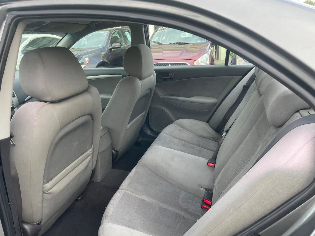 Used 2010 Hyundai Sonata GLS image 12