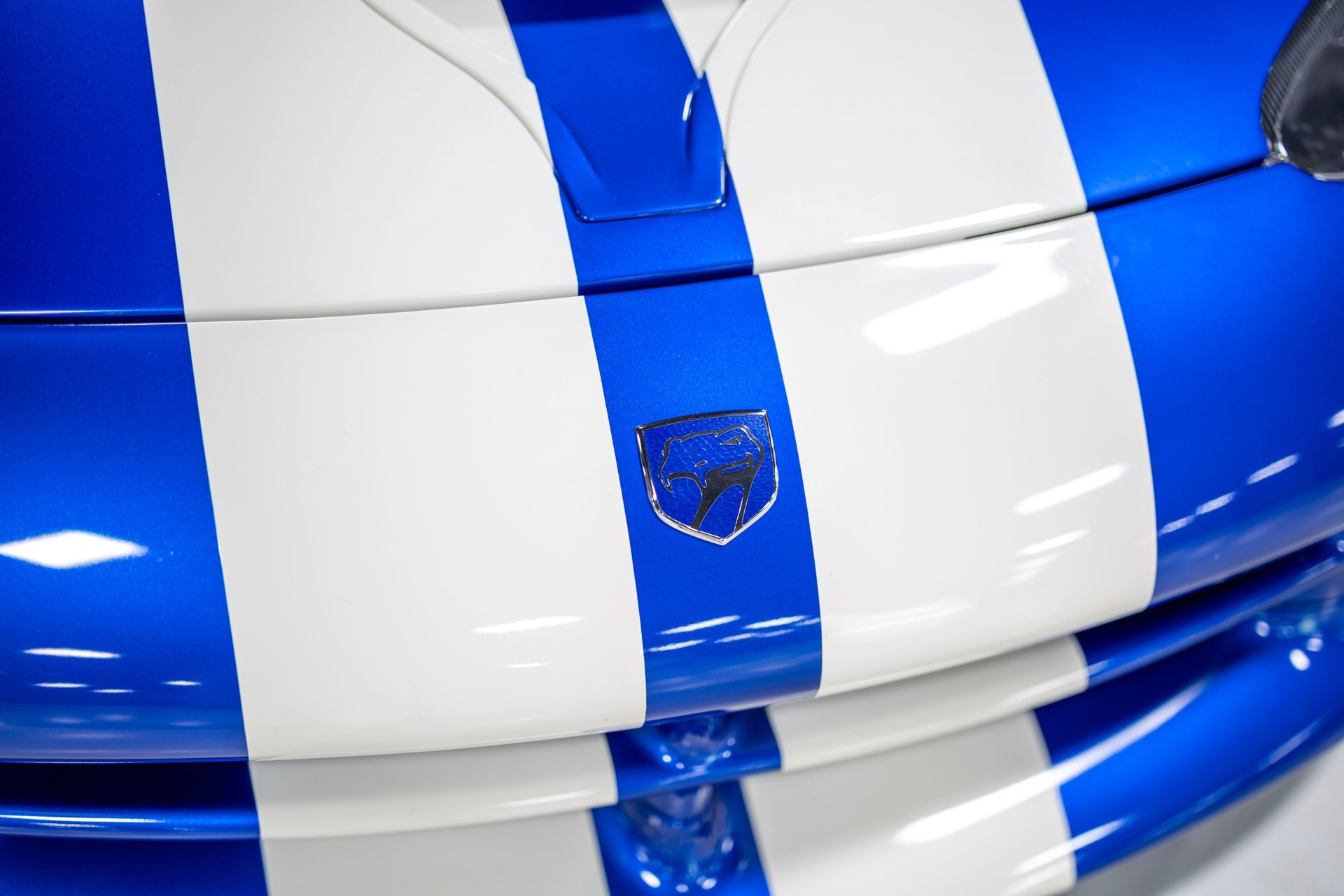 Used 1996 Dodge Viper GTS RWD image 21
