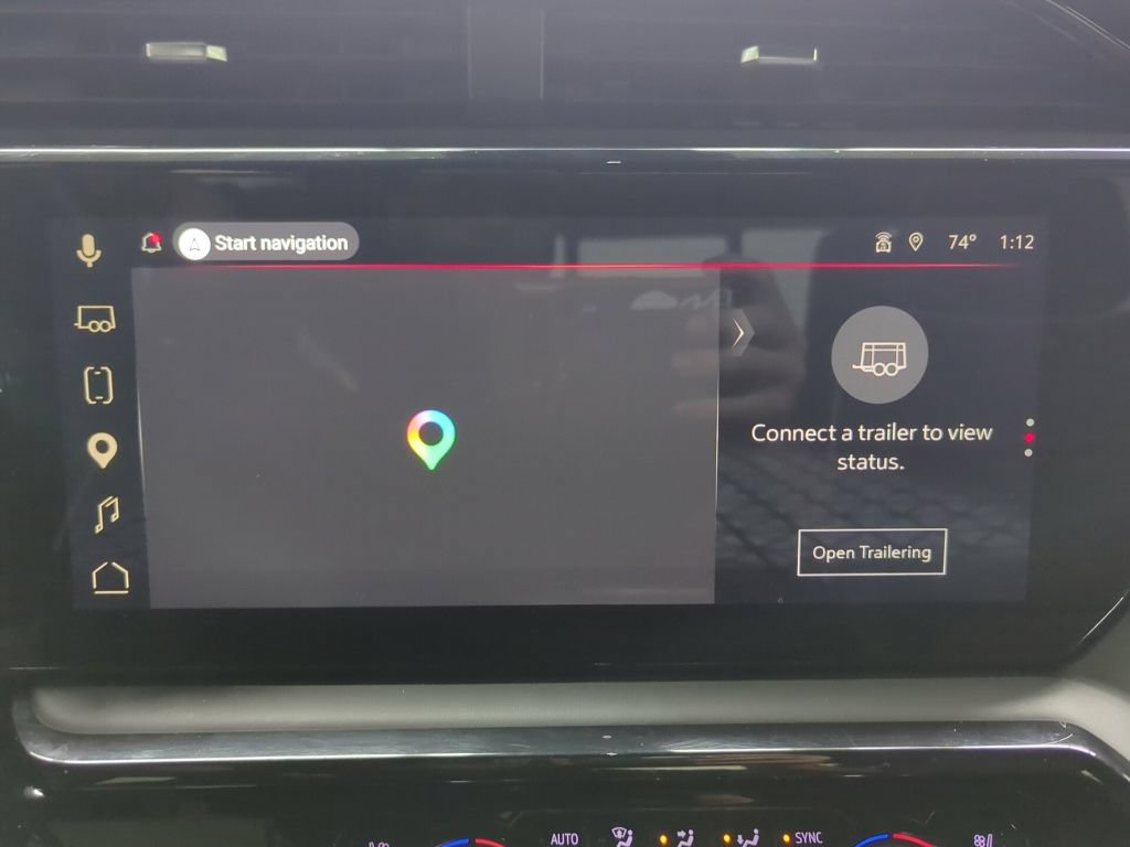Used 2025 GMC Sierra 2500 AT4X AWD/4WD image 26