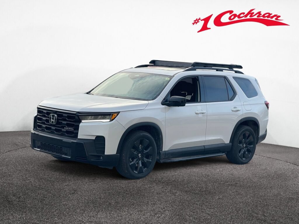 New 2026 Honda Pilot Black Edition image 3