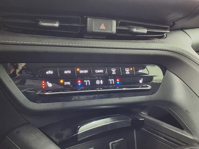 Used 2023 Buick Envision Preferred image 12