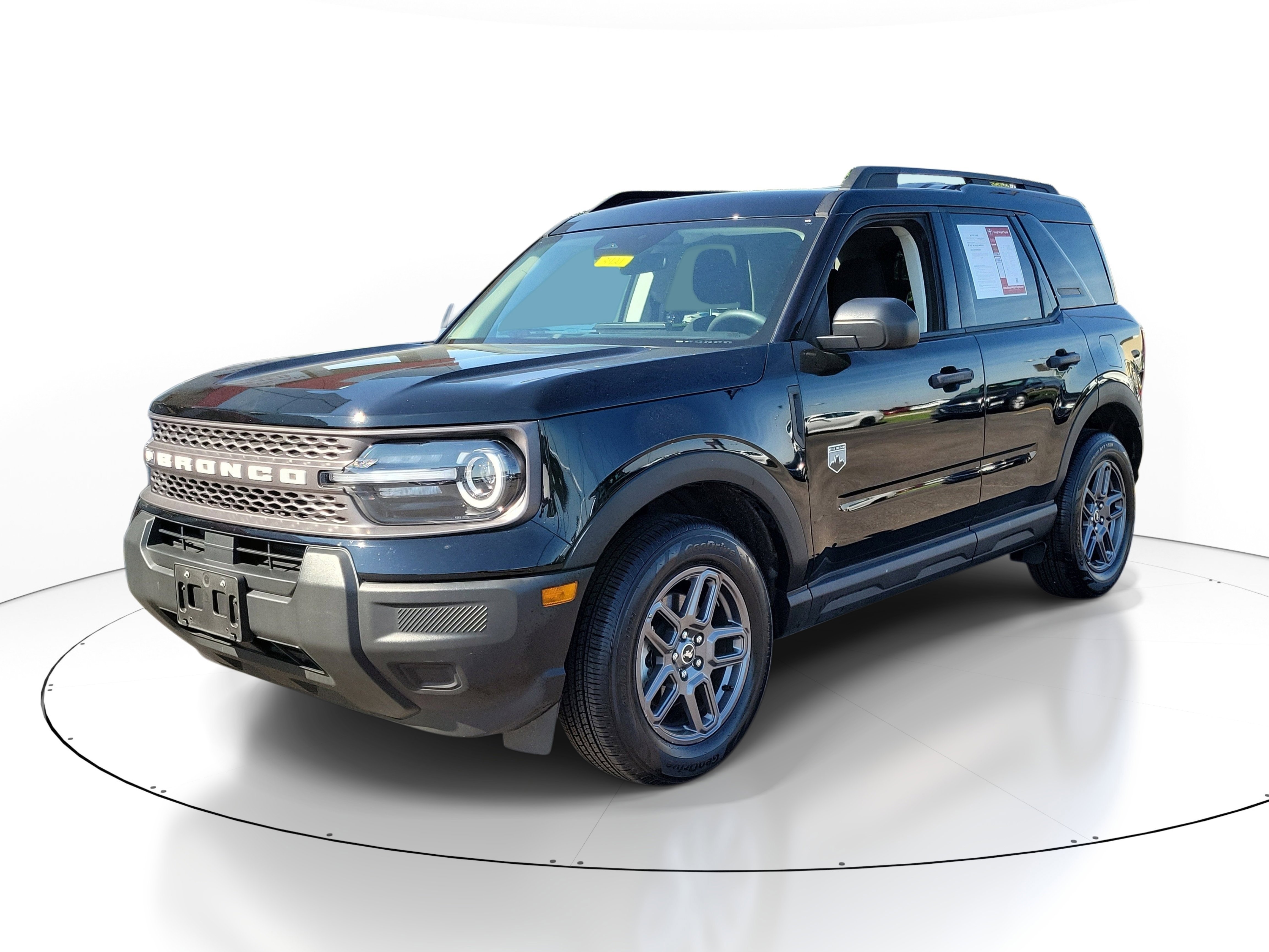 Used 2025 Ford Bronco Sport Big Bend image 2