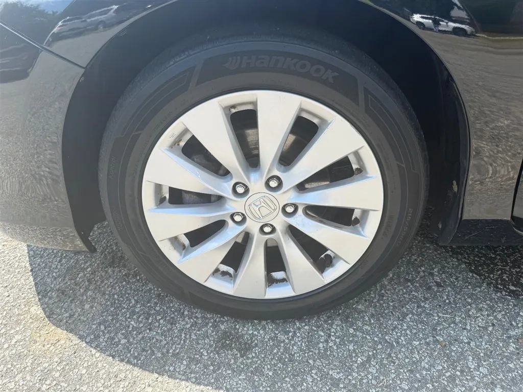 Used 2015 Honda Accord EX-L image 41