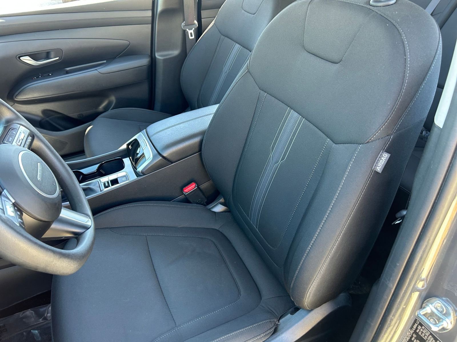 Used 2025 Hyundai Tucson SEL FWD image 39