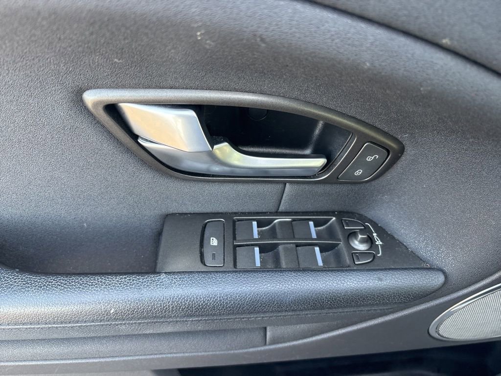 Used 2018 Land Rover Range Rover Evoque SE AWD/4WD image 15