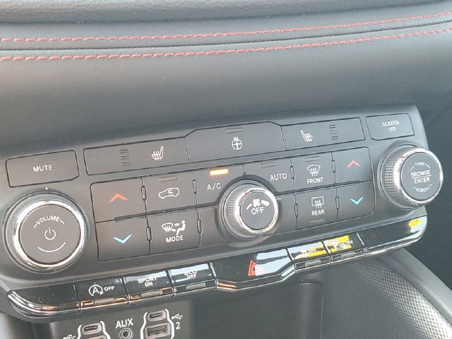 Used 2025 Dodge Durango GT AWD/4WD image 22