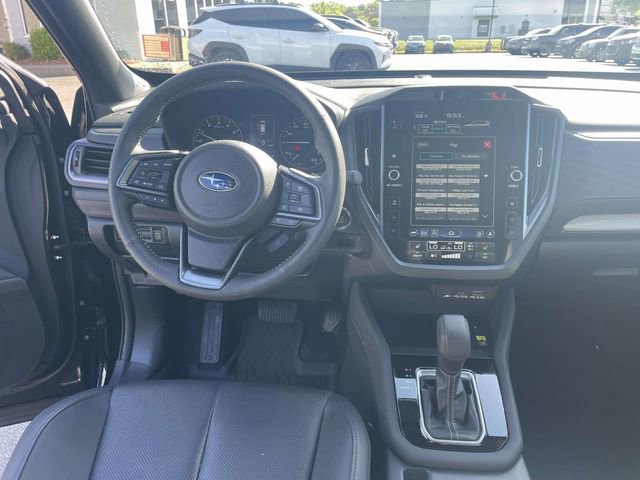 Used 2025 Subaru Forester Limited AWD/4WD image 13