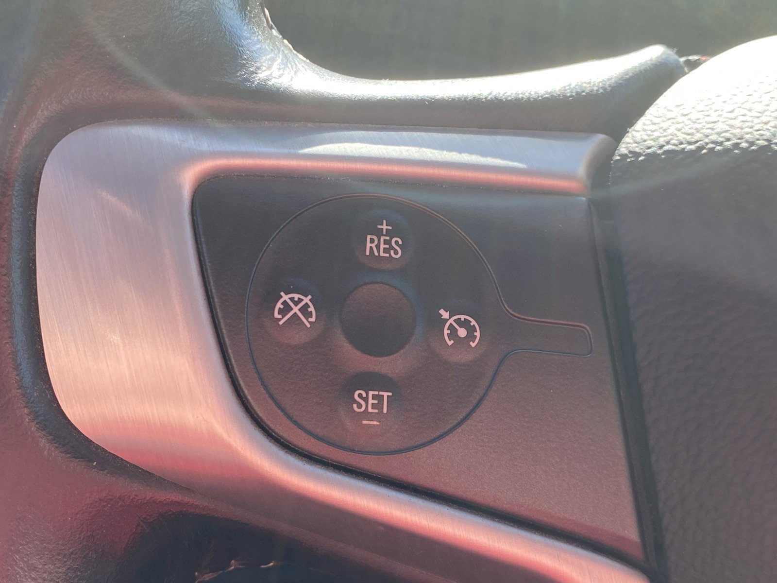 Used 2022 GMC Canyon Elevation w/ Trailering Package image 6