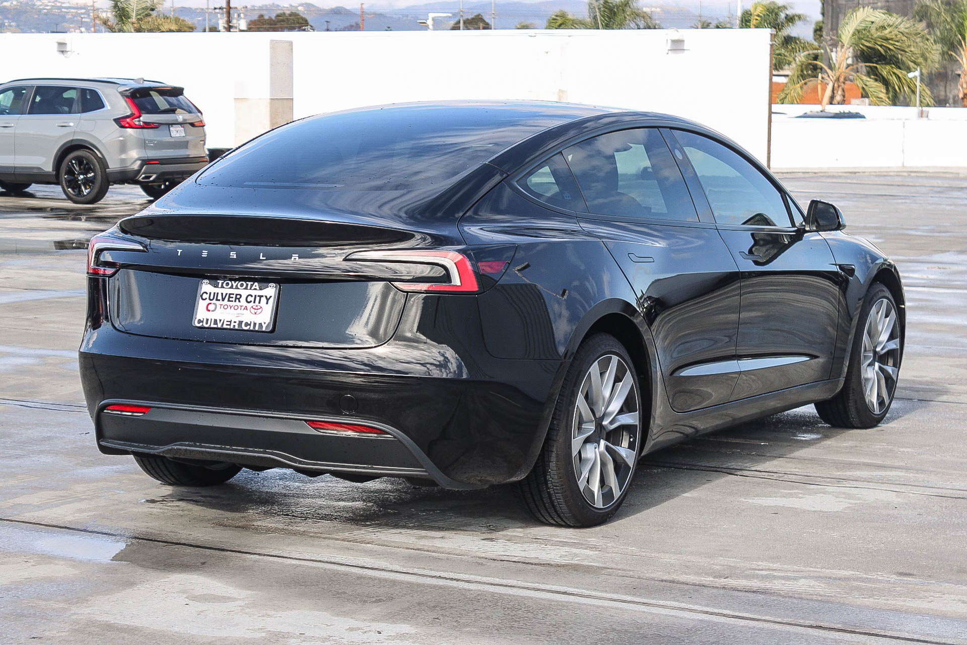 Used 2025 Tesla Model 3 Long Range image 9