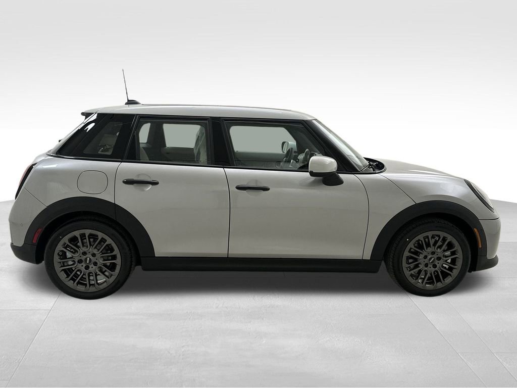 New 2025 MINI Cooper 4-Door Hardtop FWD image 10
