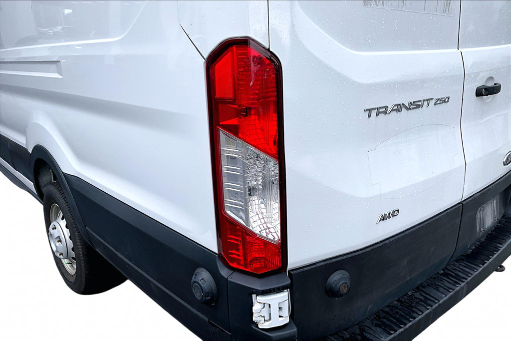 Used 2024 Ford Transit 250 148 High Roof Extended AWD w/ Load Area Protection Package image 21