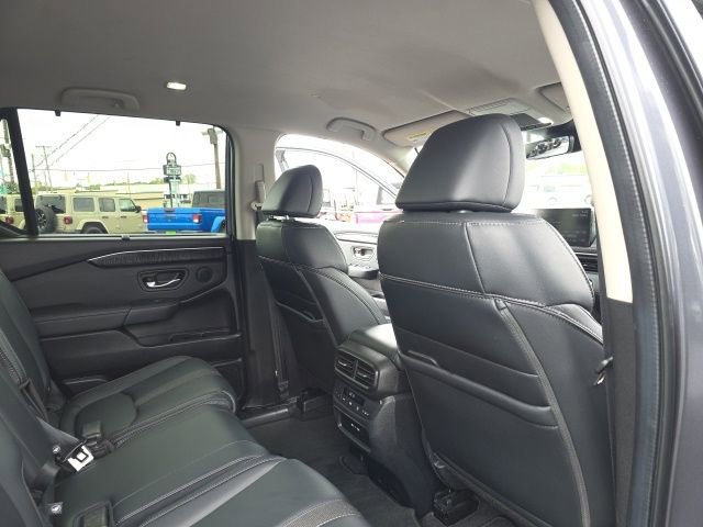 Used 2024 Honda Pilot EX-L image 47