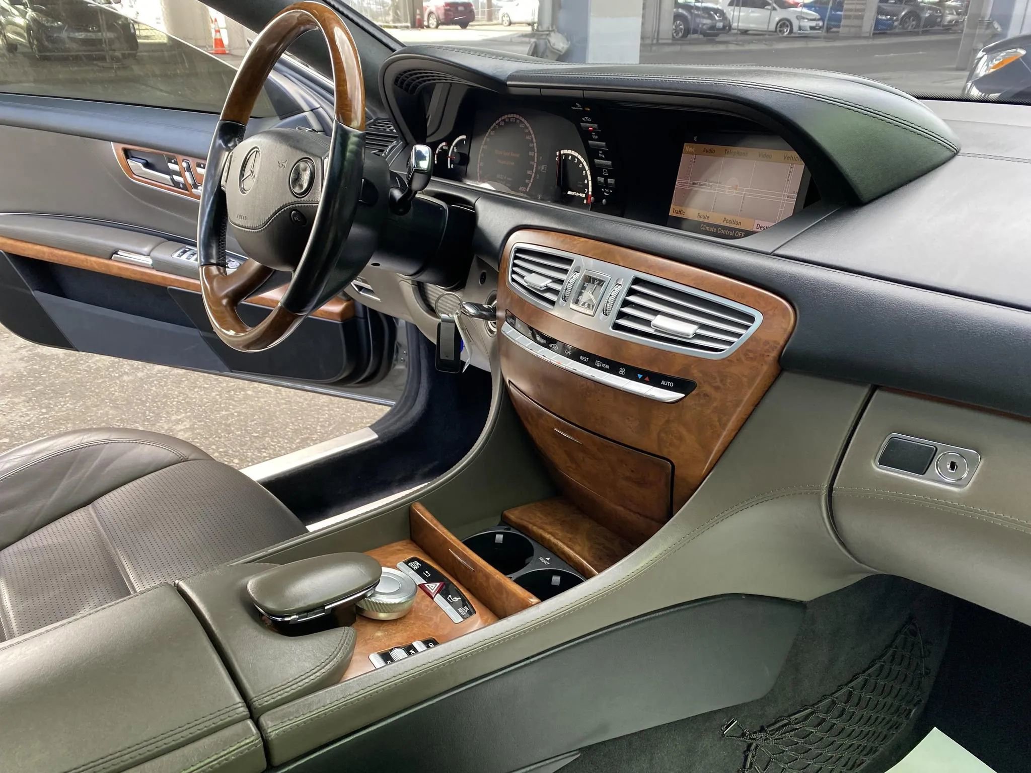 Used 2008 Mercedes-Benz CL 63 AMG image 9