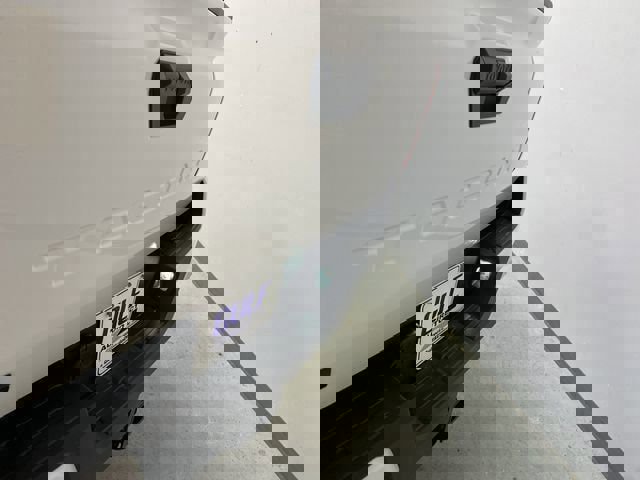 Used 2025 Toyota Tacoma TRD Off-Road image 18